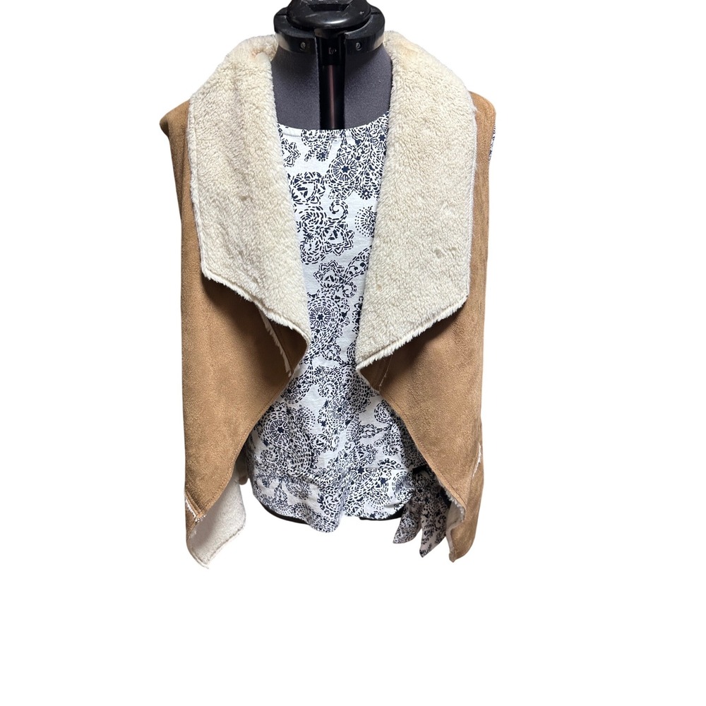 Women's Camel Faux Suede Faux Fur Lined Vest Size L Me Jane